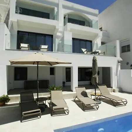 Apartment Luxury Southcrete